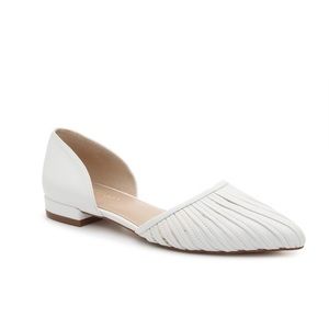NEW Women’s White Leather Flats 8.5